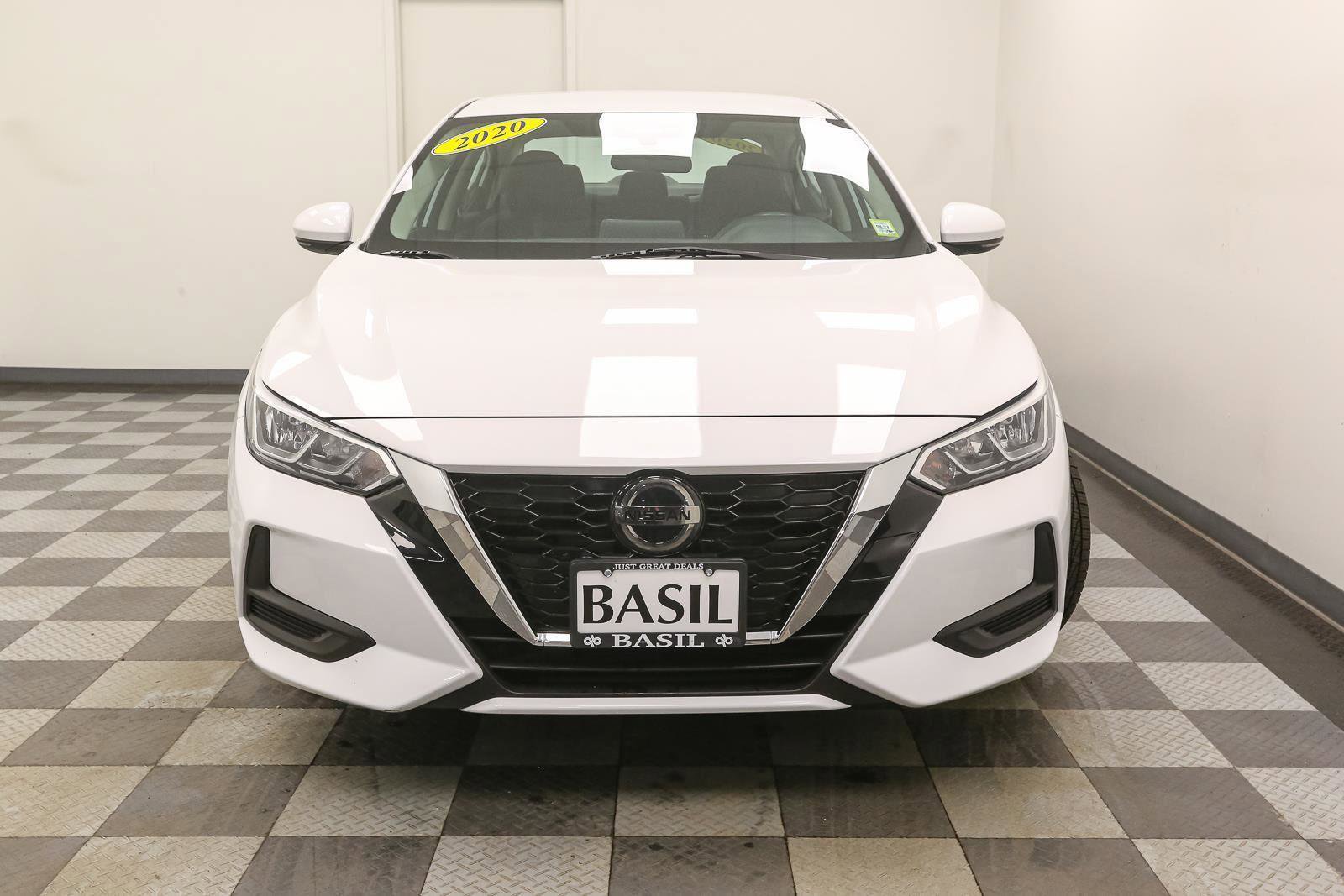 Used 2020 Nissan Sentra SV FWD image 3