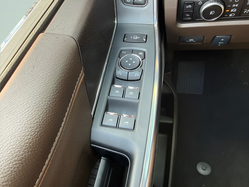 New 2026 Ford F250 King Ranch w/ Chrome Package AWD/4WD image 30