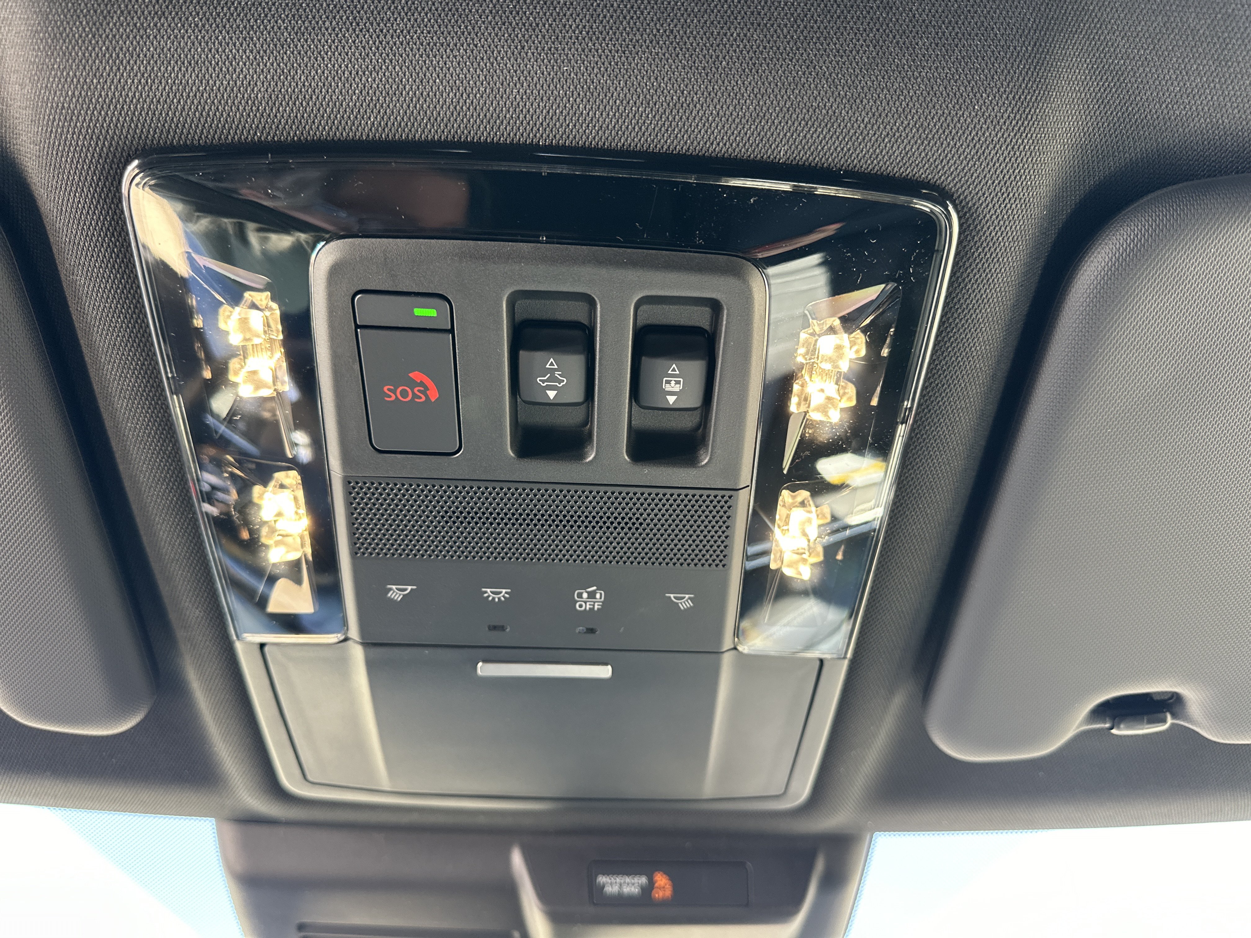 New 2026 Mitsubishi Outlander AWD image 19