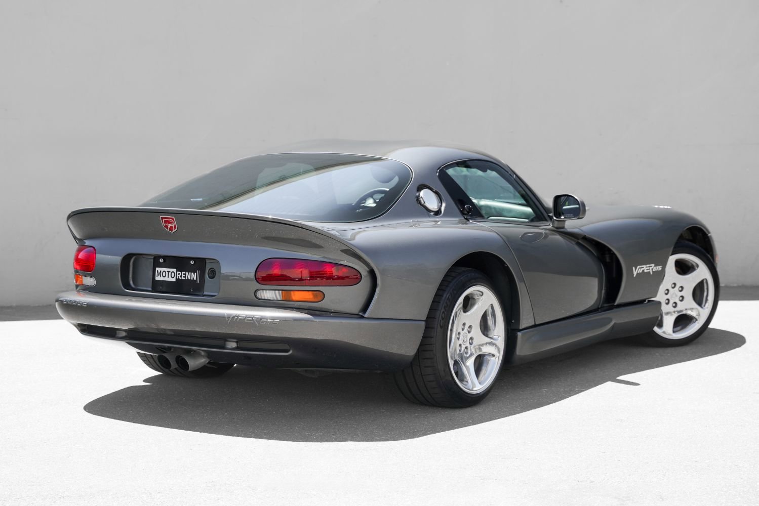 Used 2002 Dodge Viper GTS RWD image 3