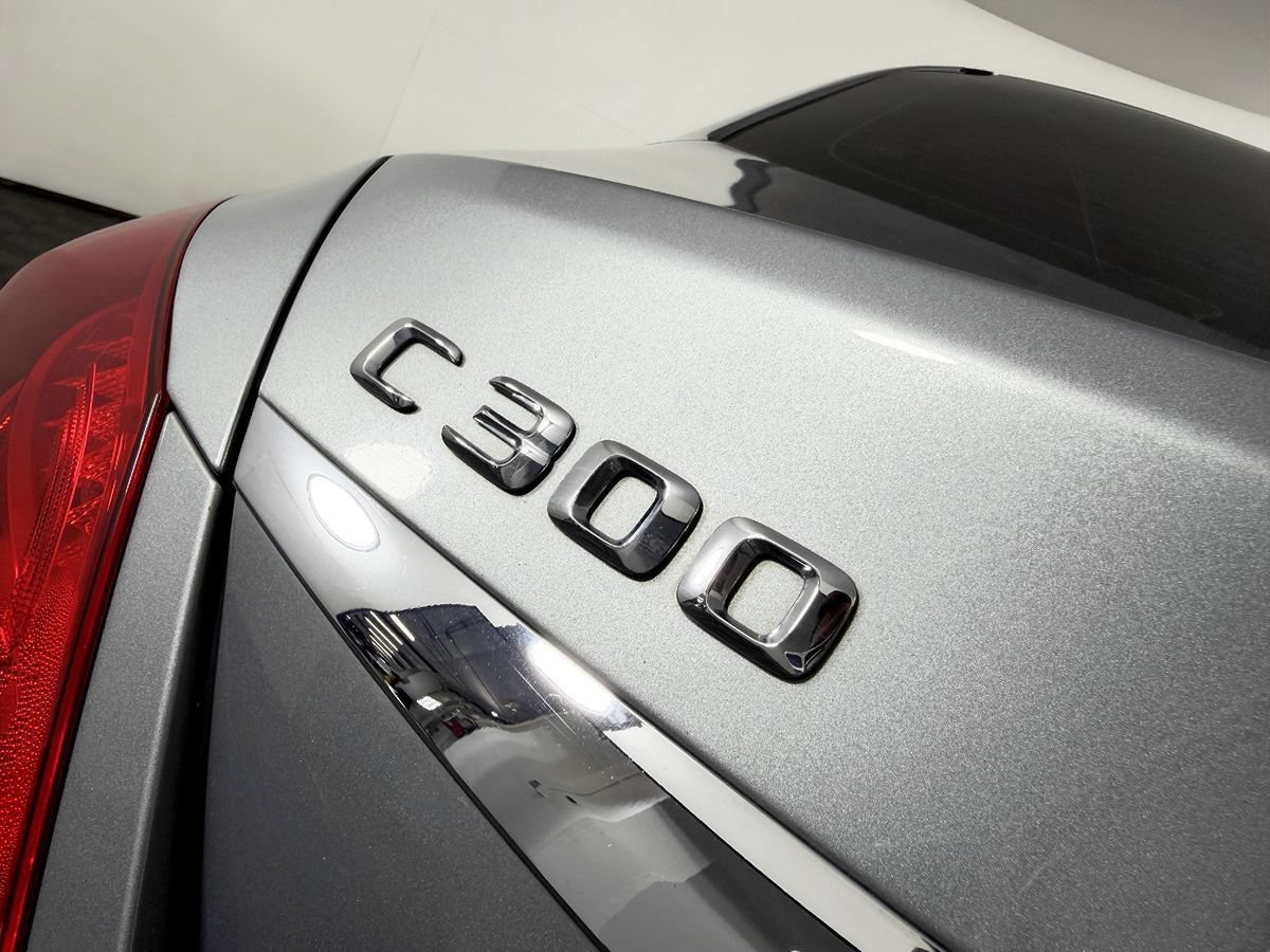 Used 2016 Mercedes-Benz C 300 4MATIC Sedan image 12