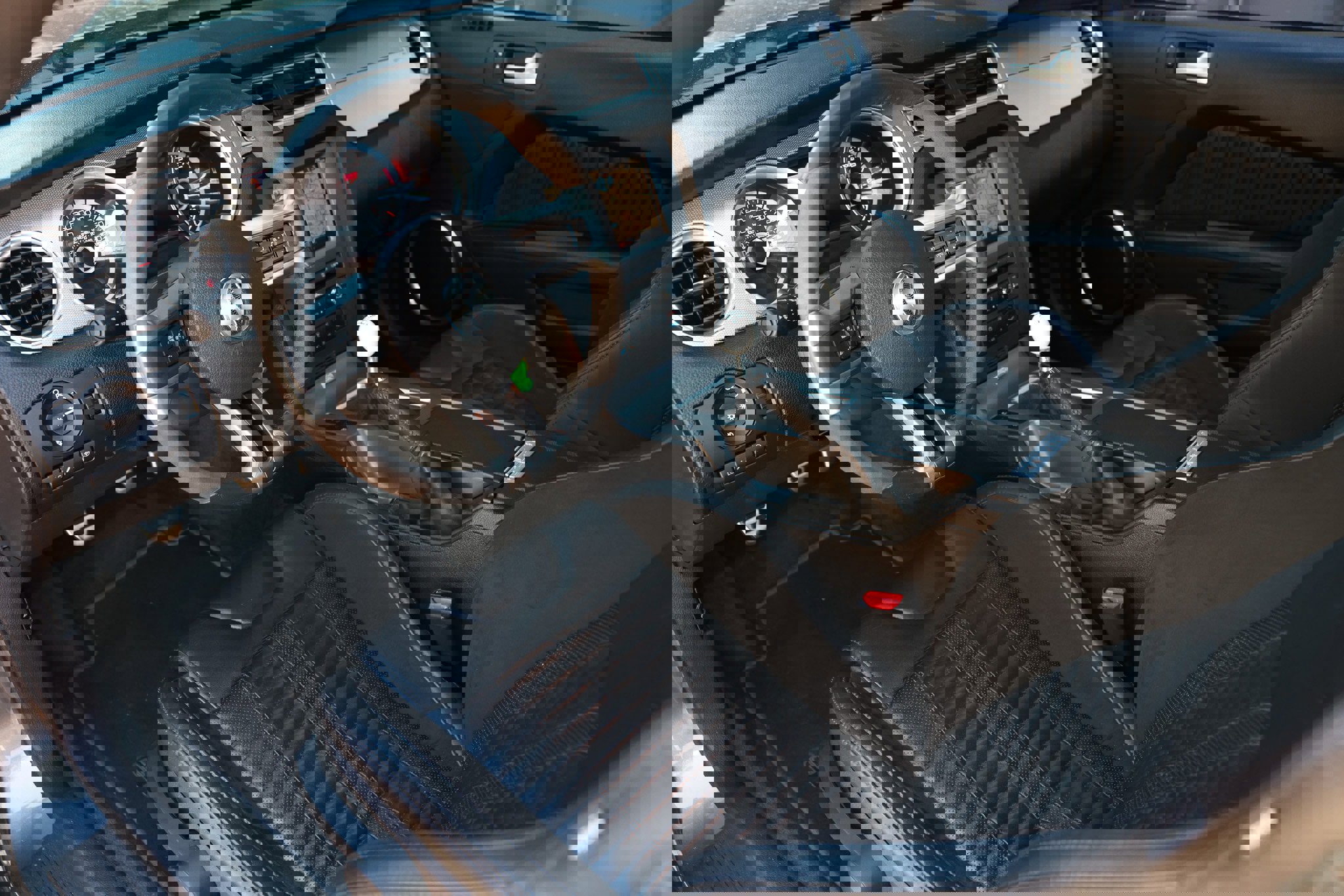 Used 2014 Ford Mustang Shelby GT500 w/ Equipment Group 821A image 6