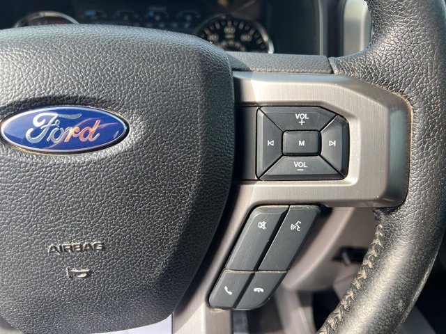 Used 2016 Ford F150 Platinum w/ Equipment Group 701A Luxury image 26