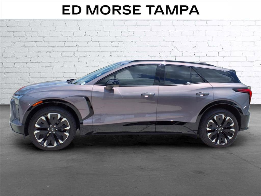 Used 2024 Chevrolet Blazer EV RS AWD/4WD image 2