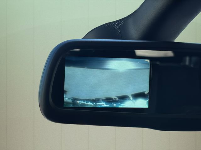 Used 2020 Dodge Journey SE w/ SE Popular Equipment Group image 18