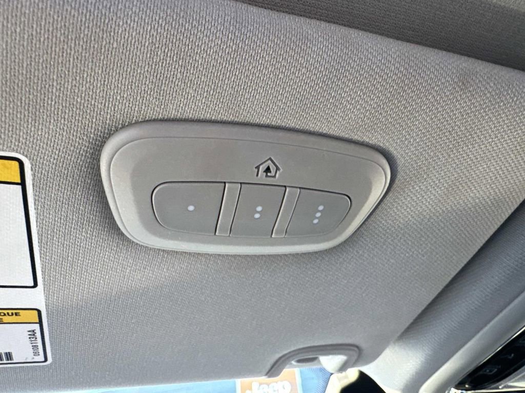 Used 2021 Jeep Cherokee Limited w/ Mopar Interior Package image 23