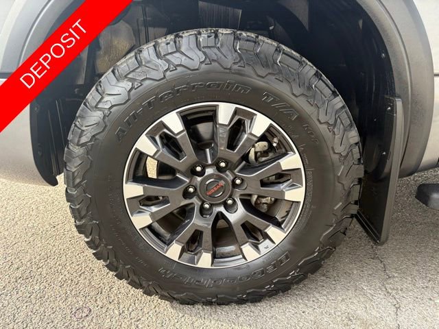 Used 2024 Nissan Titan PRO-4X w/ Pro-4x Convenience Package image 6