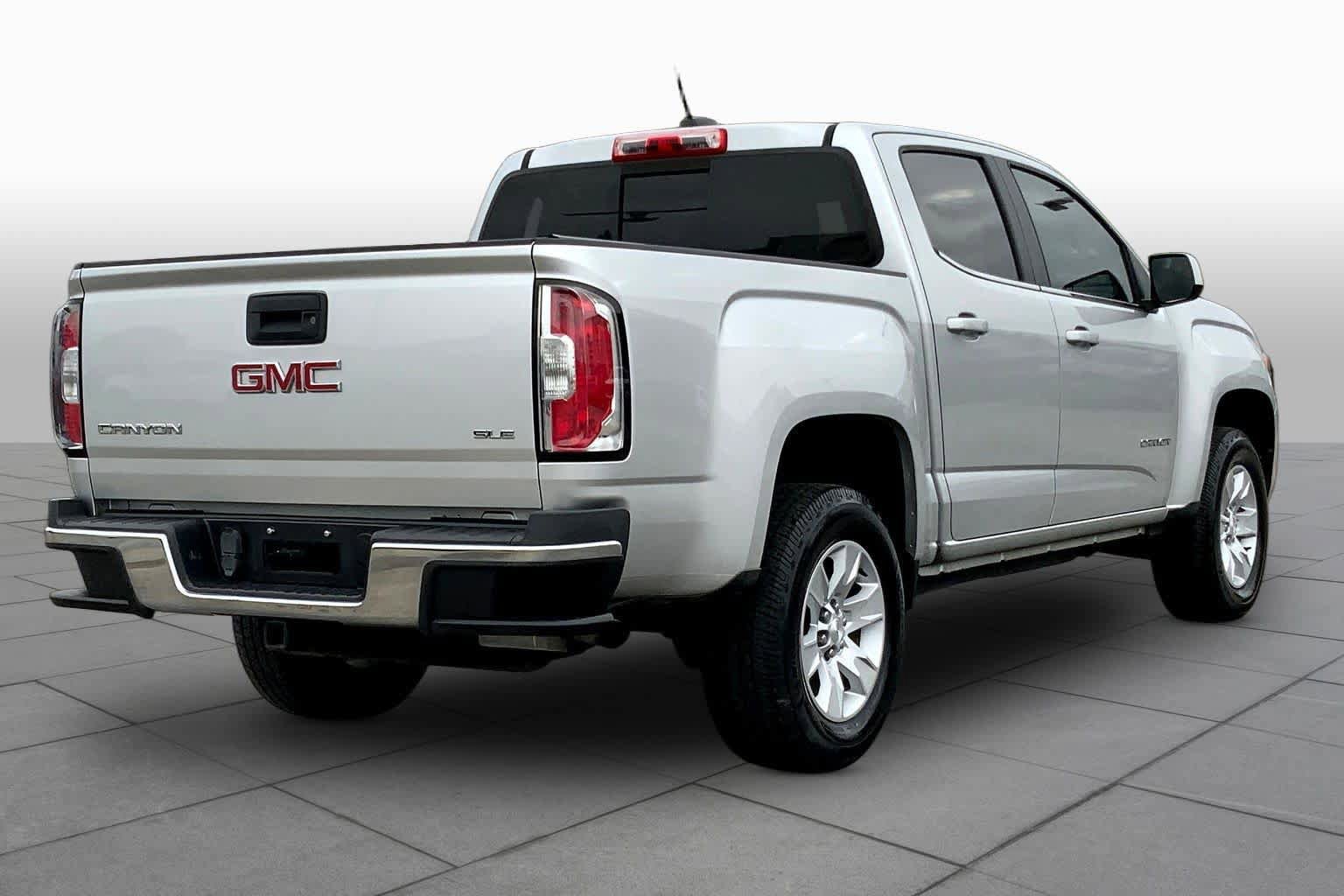 Used 2016 GMC Canyon SLE w/ SLE Convenience Package image 13