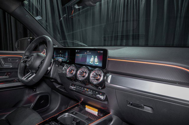 New 2026 Mercedes-Benz GLB 35 AMG 4MATIC image 15