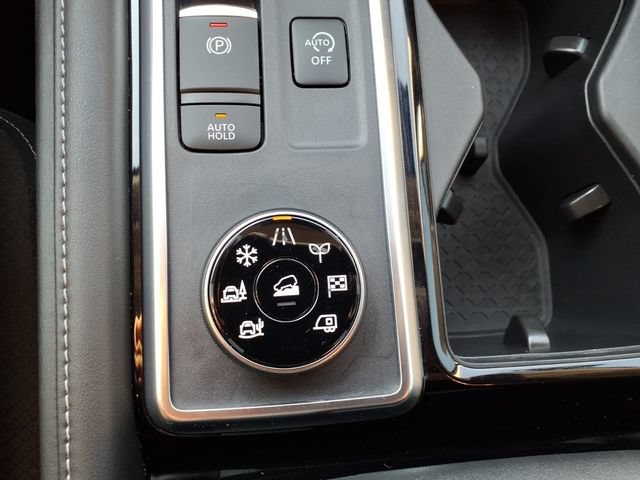 Certified 2024 Nissan Pathfinder SL w/ SL Premium Package AWD/4WD image 24