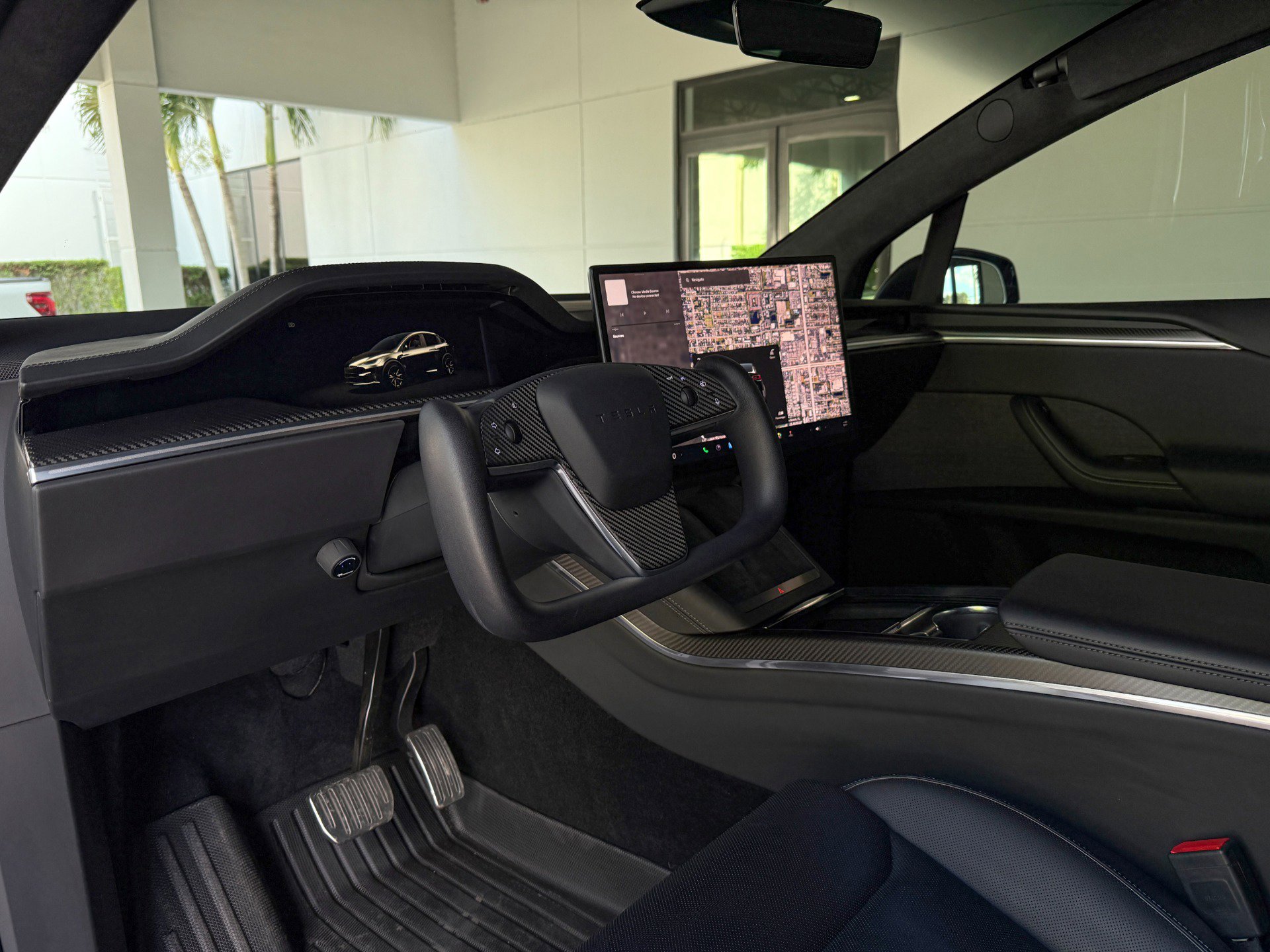 Used 2022 Tesla Model X Plaid AWD/4WD image 24