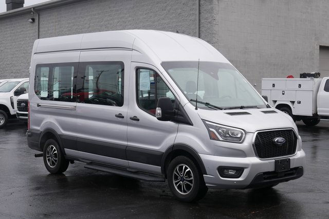 Used 2023 Ford Transit 350 XLT image 7