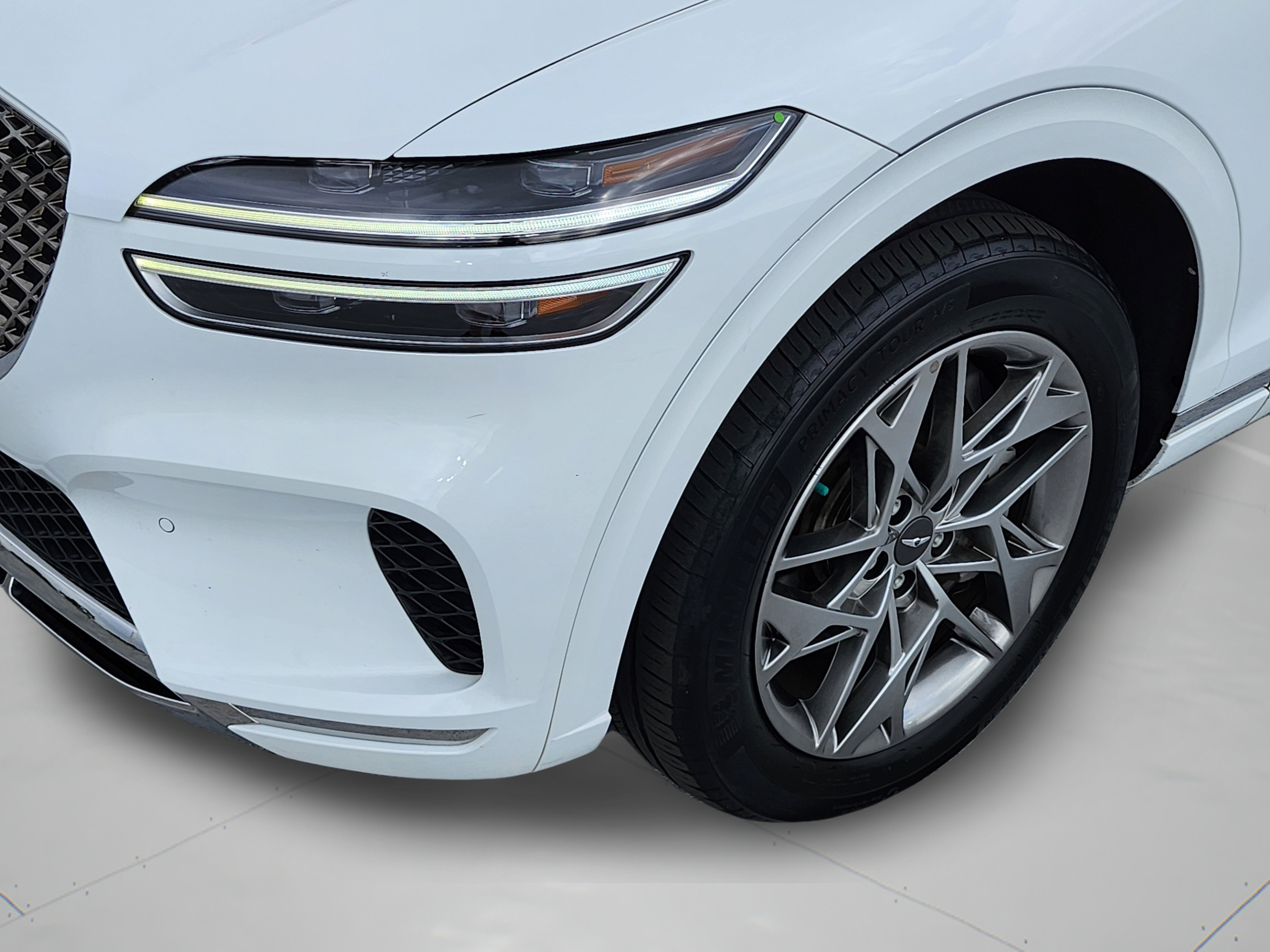 Used 2024 Genesis GV70 2.5T w/ Advanced Package AWD/4WD image 9