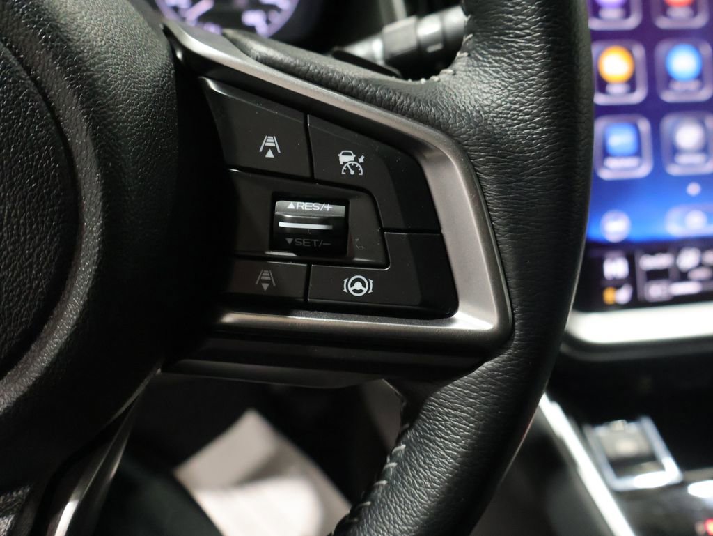 Used 2020 Subaru Outback Premium image 34