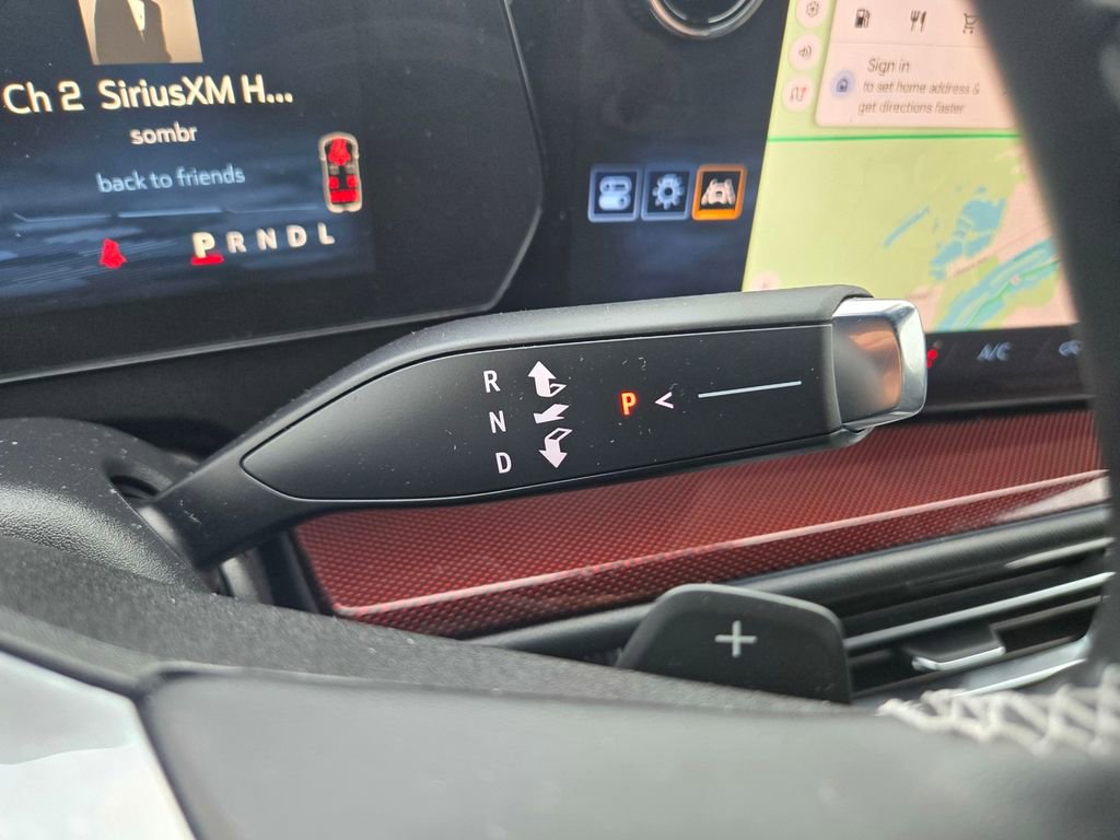 Used 2025 Chevrolet Traverse Z71 image 21