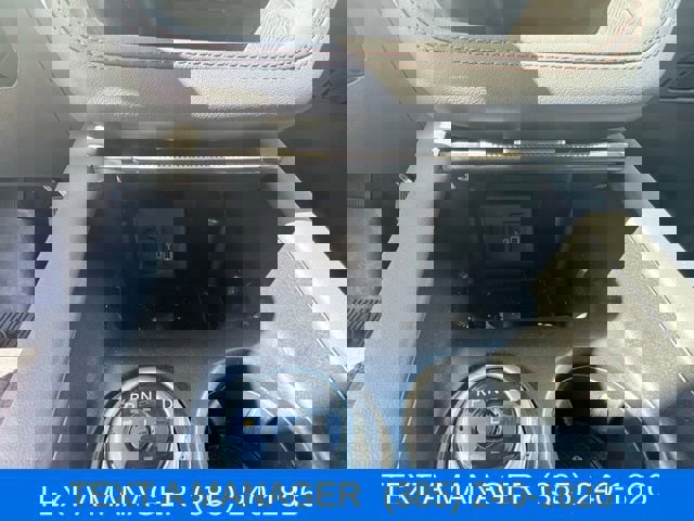 Used 2025 Ford Explorer Active image 21