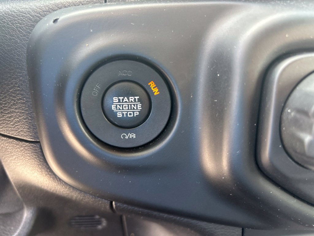 Certified 2021 Jeep Wrangler Unlimited Sahara AWD/4WD image 44