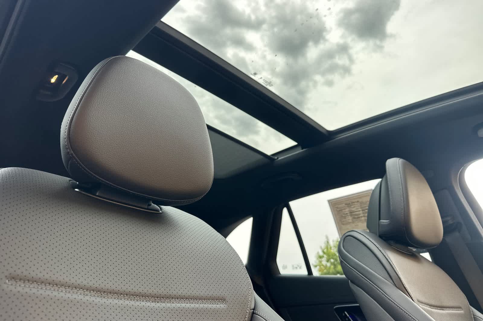 Certified 2026 Mercedes-Benz GLC 300 4MATIC image 16