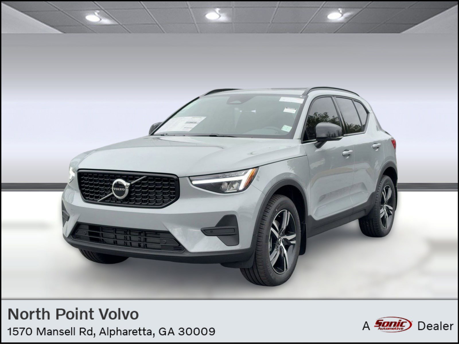 New 2026 Volvo XC40 B4 Core