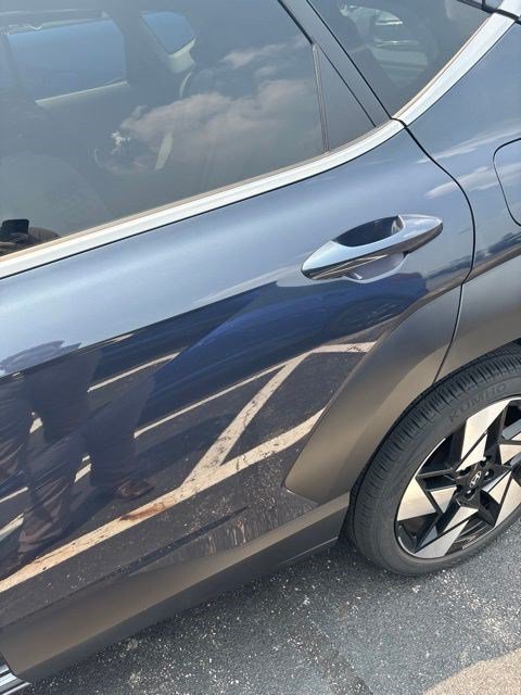 Used 2024 Hyundai Kona Limited AWD/4WD image 3
