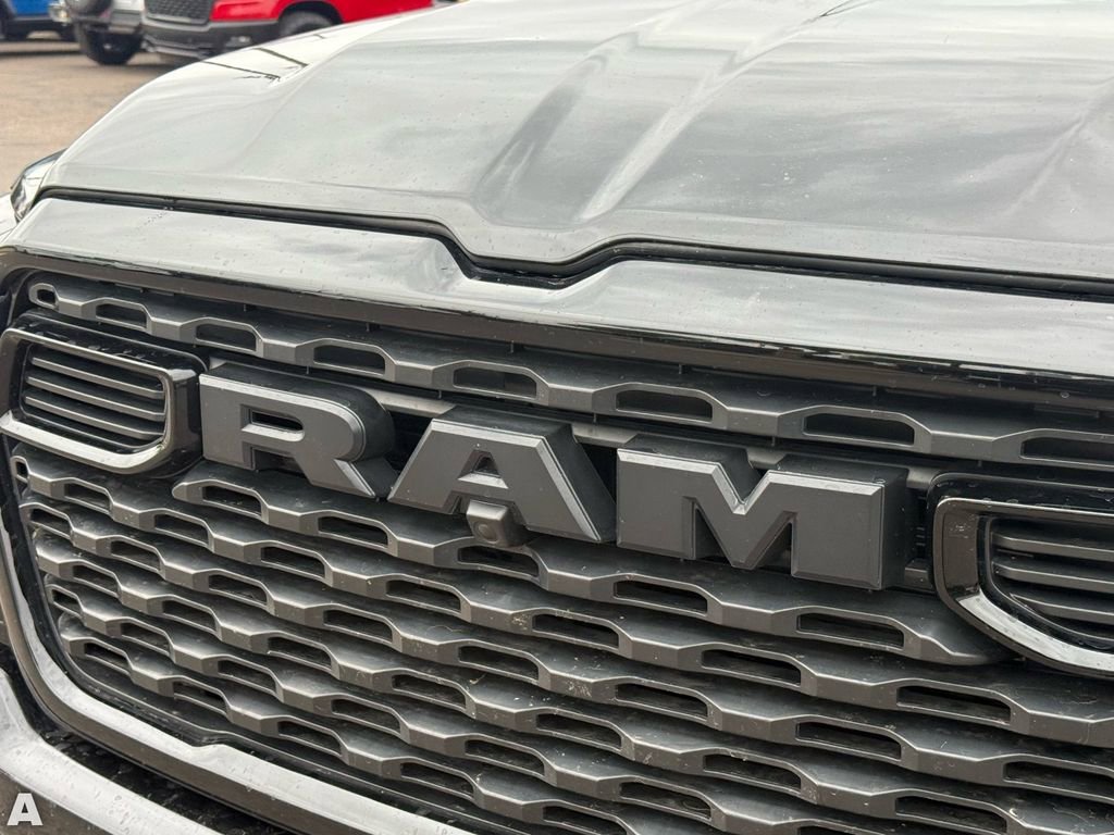 Used 2025 RAM 1500 Tradesman w/ Night Edition AWD/4WD image 32