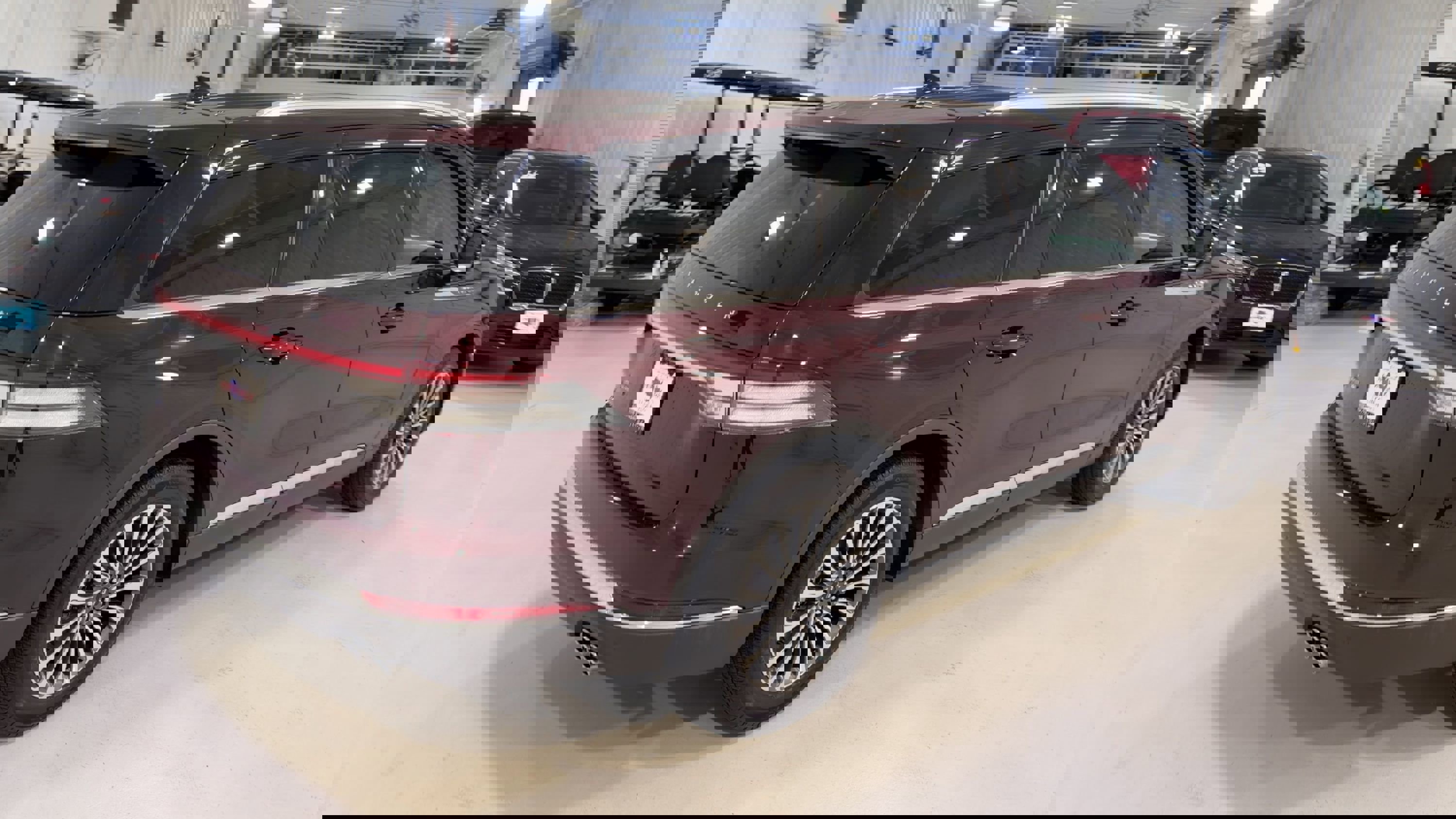 Used 2022 Lincoln Aviator Reserve image 9