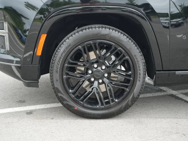 New 2026 Jeep Grand Wagoneer Limited AWD/4WD image 9