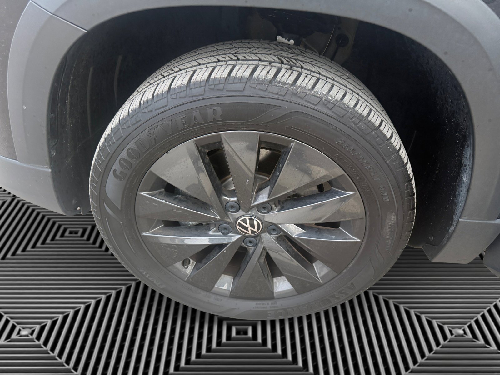 Used 2023 Volkswagen Taos S w/ Driver Assistance Package image 17