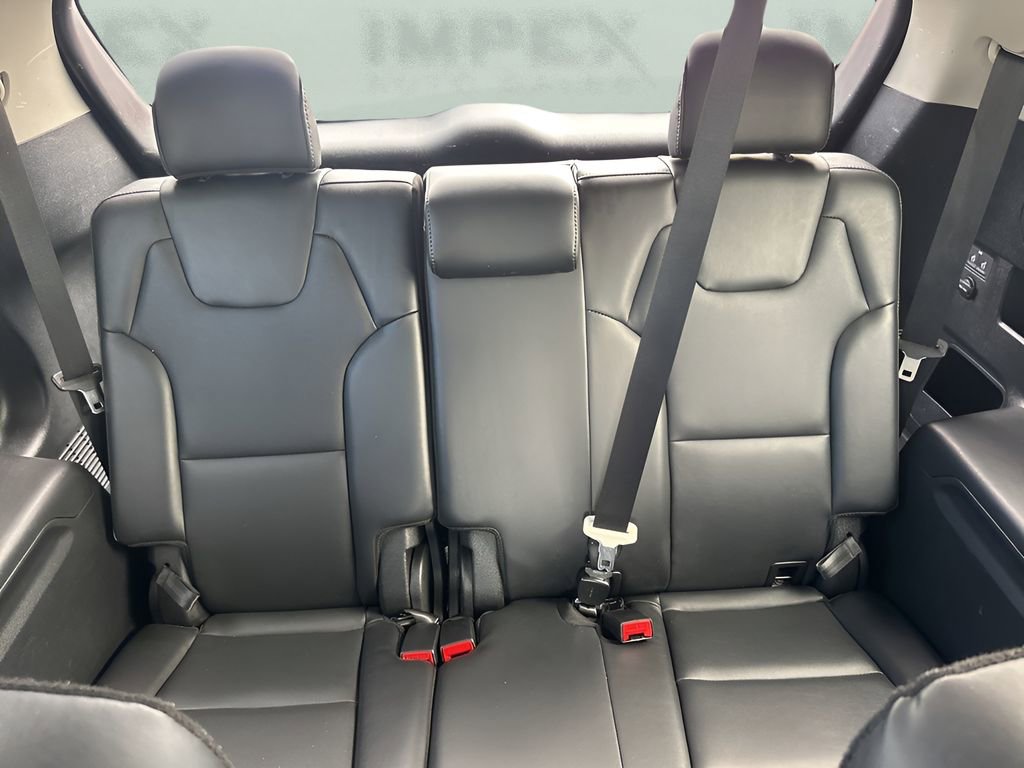 Used 2025 Kia Telluride S image 13