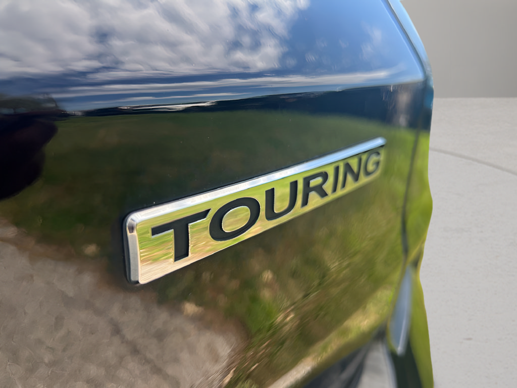 Used 2016 Honda CR-V Touring image 37