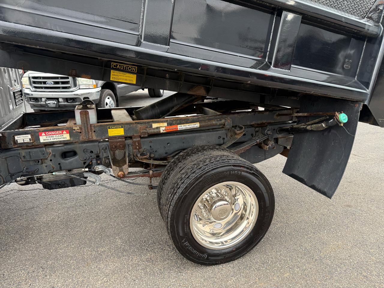 Used 2021 Ford F550 4x4 Regular Cab Super Duty w/ Power Equipment Group image 10
