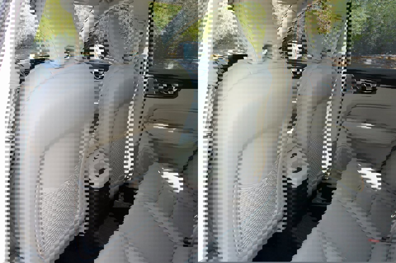 New 2026 Volvo XC60 T8 Ultra w/ Protection Package Premier image 23