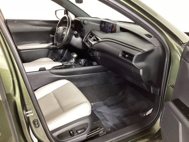 Used 2020 Lexus UX 250h w/ Premium Package AWD/4WD image 38