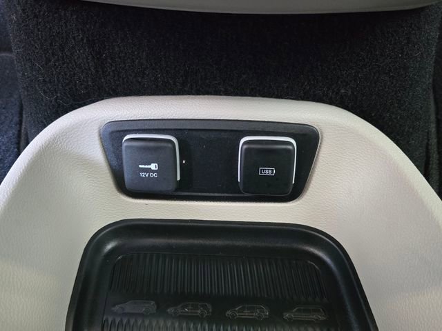 Used 2020 Chrysler Pacifica Touring-L FWD image 17