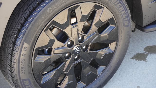 Used 2023 Hyundai Tucson XRT FWD image 10