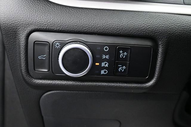 Certified 2023 Ford Explorer XLT AWD/4WD image 23