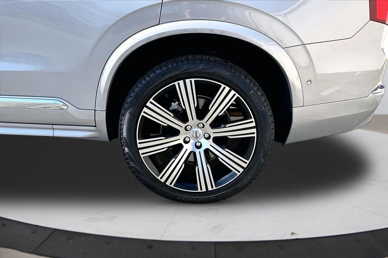 Used 2024 Volvo XC90 B5 Plus image 35