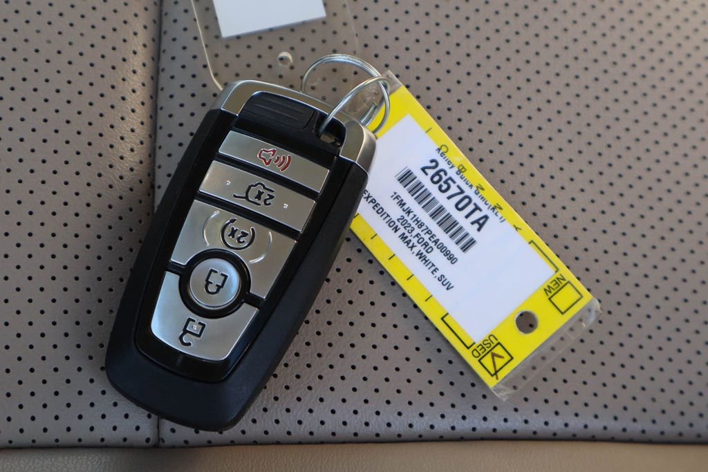 Used 2023 Ford Expedition Max XLT RWD image 38