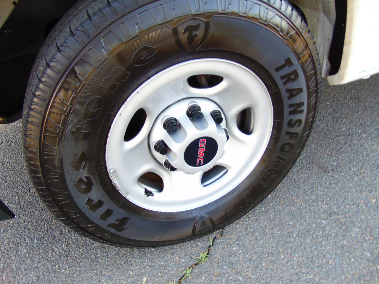 Used 2022 GMC Savana 3500 w/ Power Convenience Package RWD image 48