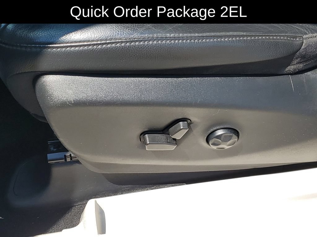 Used 2022 Chrysler Pacifica Touring-L FWD image 6