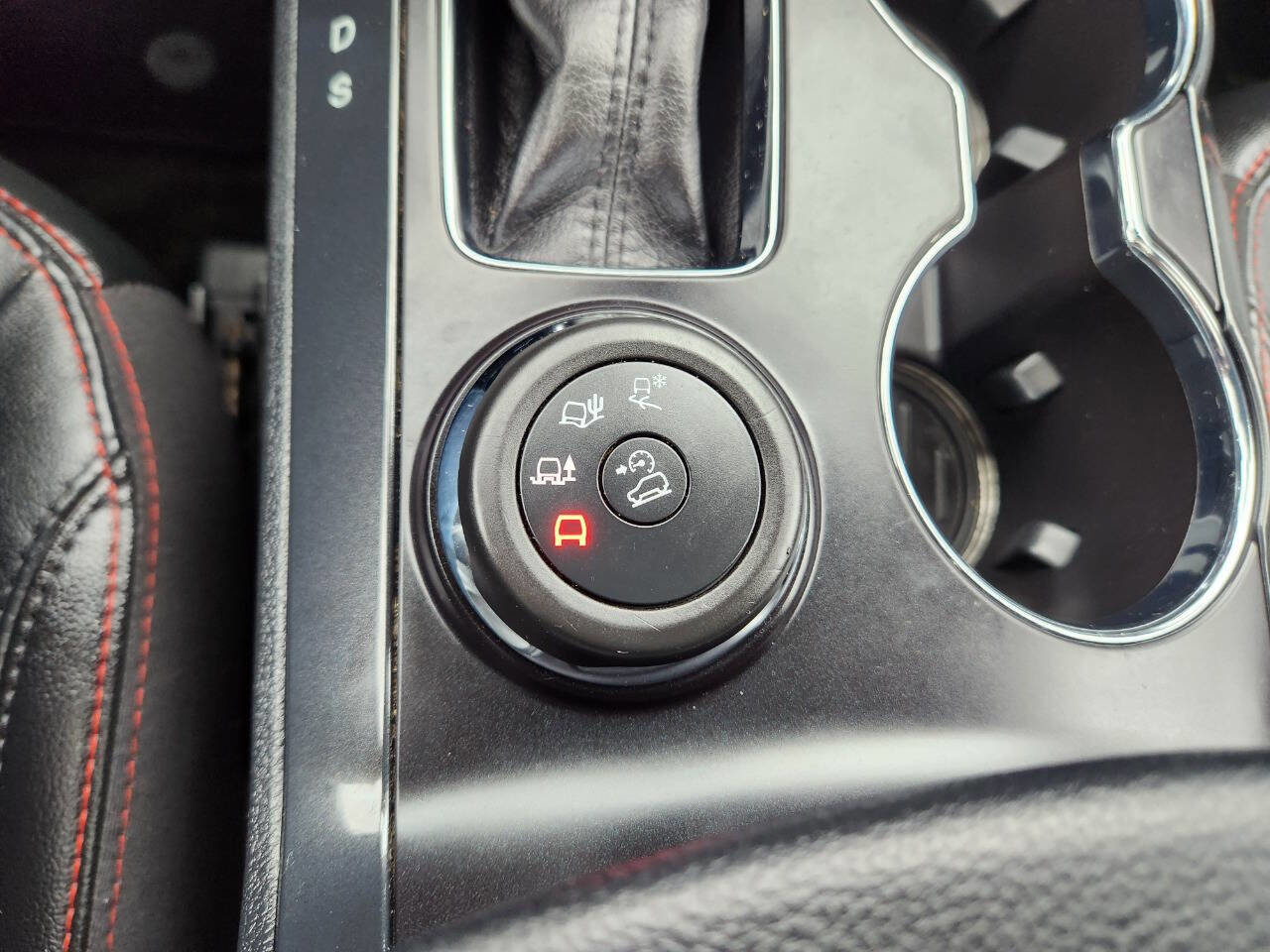 Used 2018 Ford Explorer Sport w/ Equipment Group 401A image 31