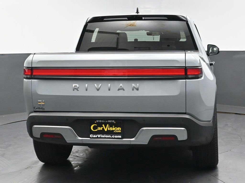 Used 2022 Rivian R1T Adventure image 3