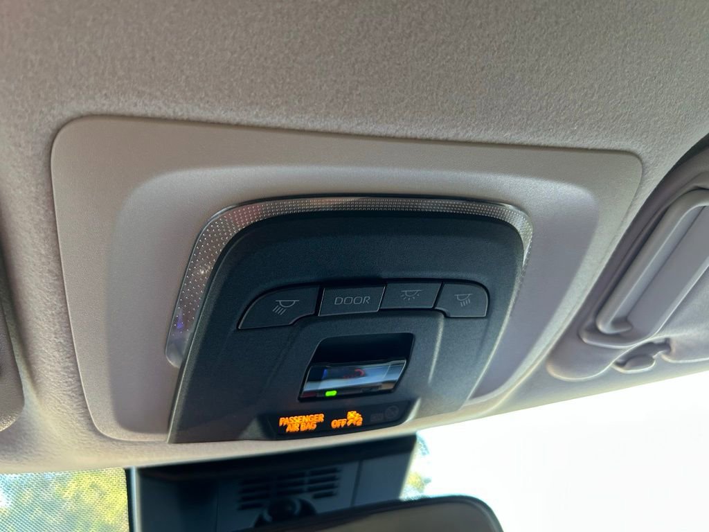 Used 2026 Toyota Corolla LE FWD image 27