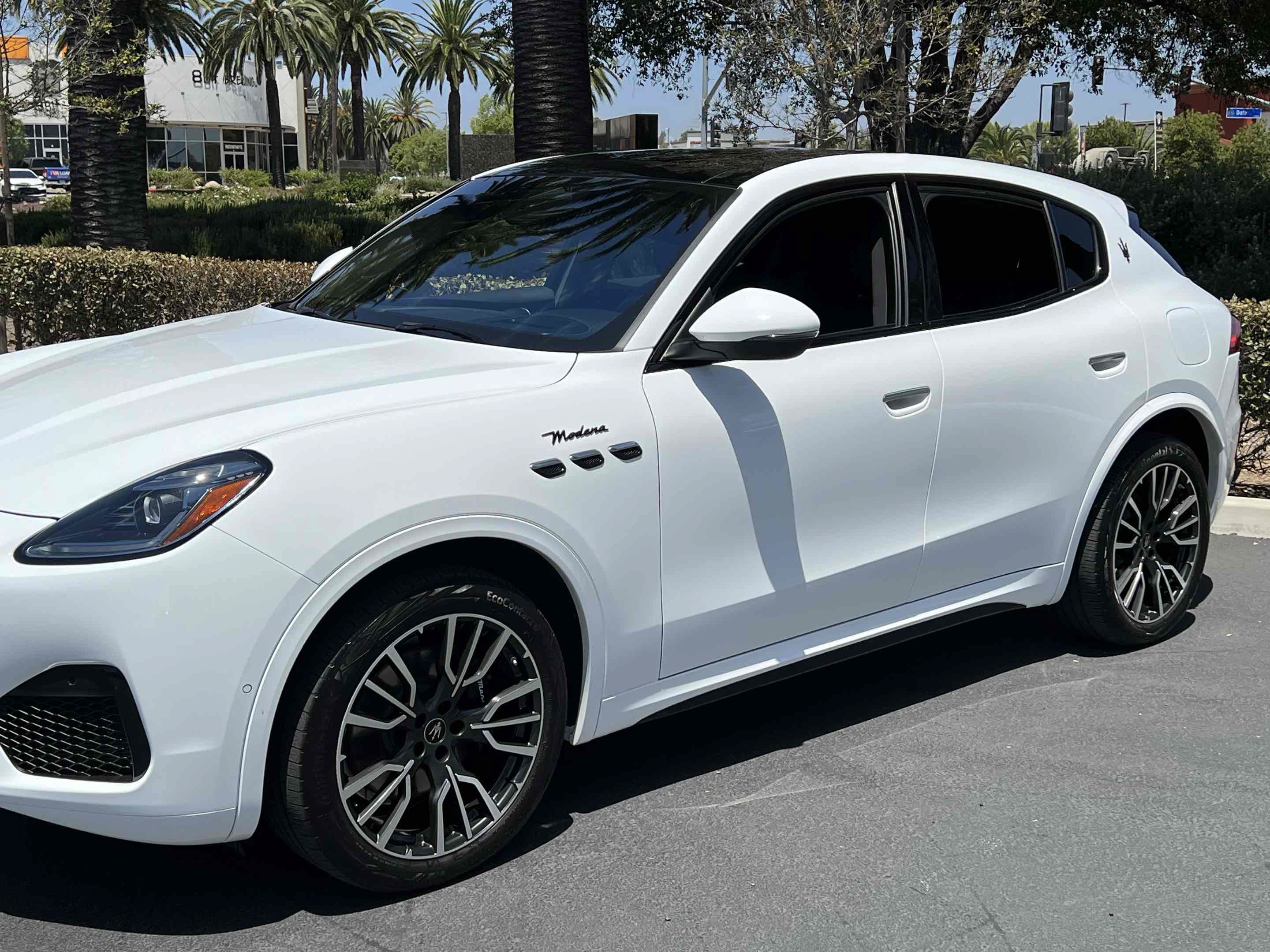 Used 2023 Maserati Grecale Modena AWD/4WD image 43