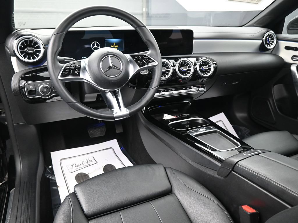 Used 2024 Mercedes-Benz CLA 250 image 25