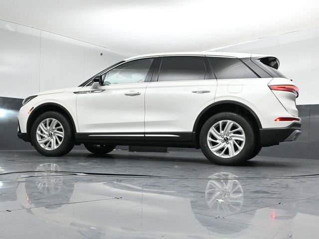 Used 2023 Lincoln Corsair AWD image 36