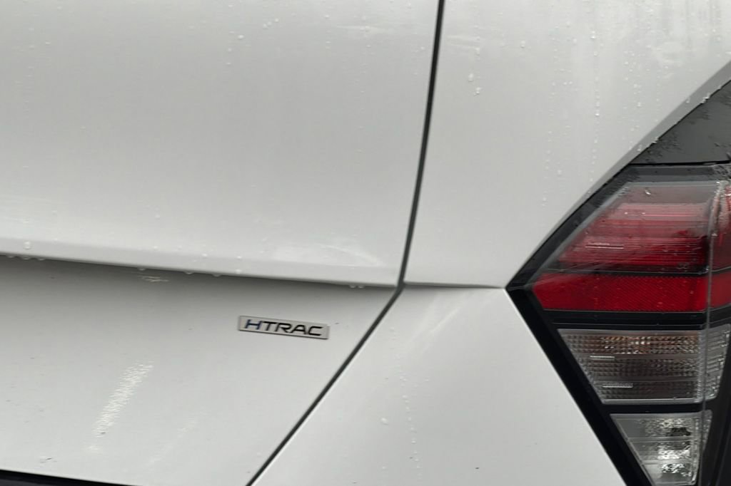 New 2026 Hyundai Kona SE image 7