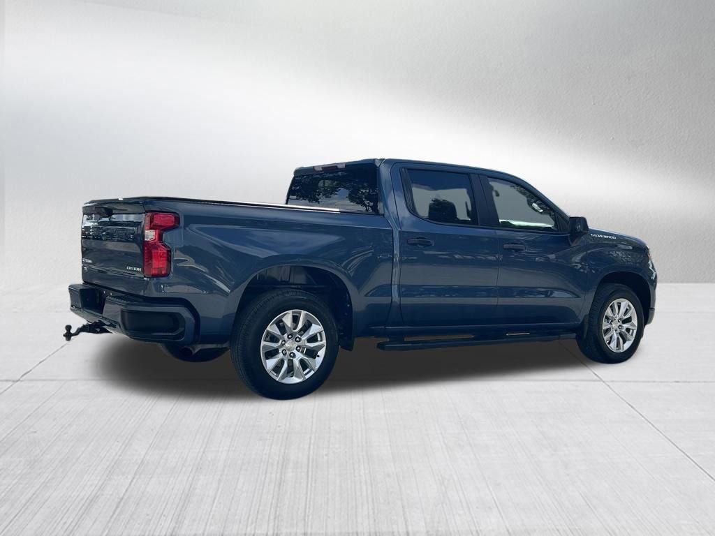Used 2024 Chevrolet Silverado 1500 Custom image 5
