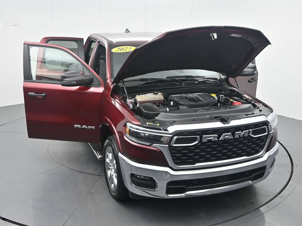 Used 2025 RAM 1500 Big Horn AWD/4WD image 47