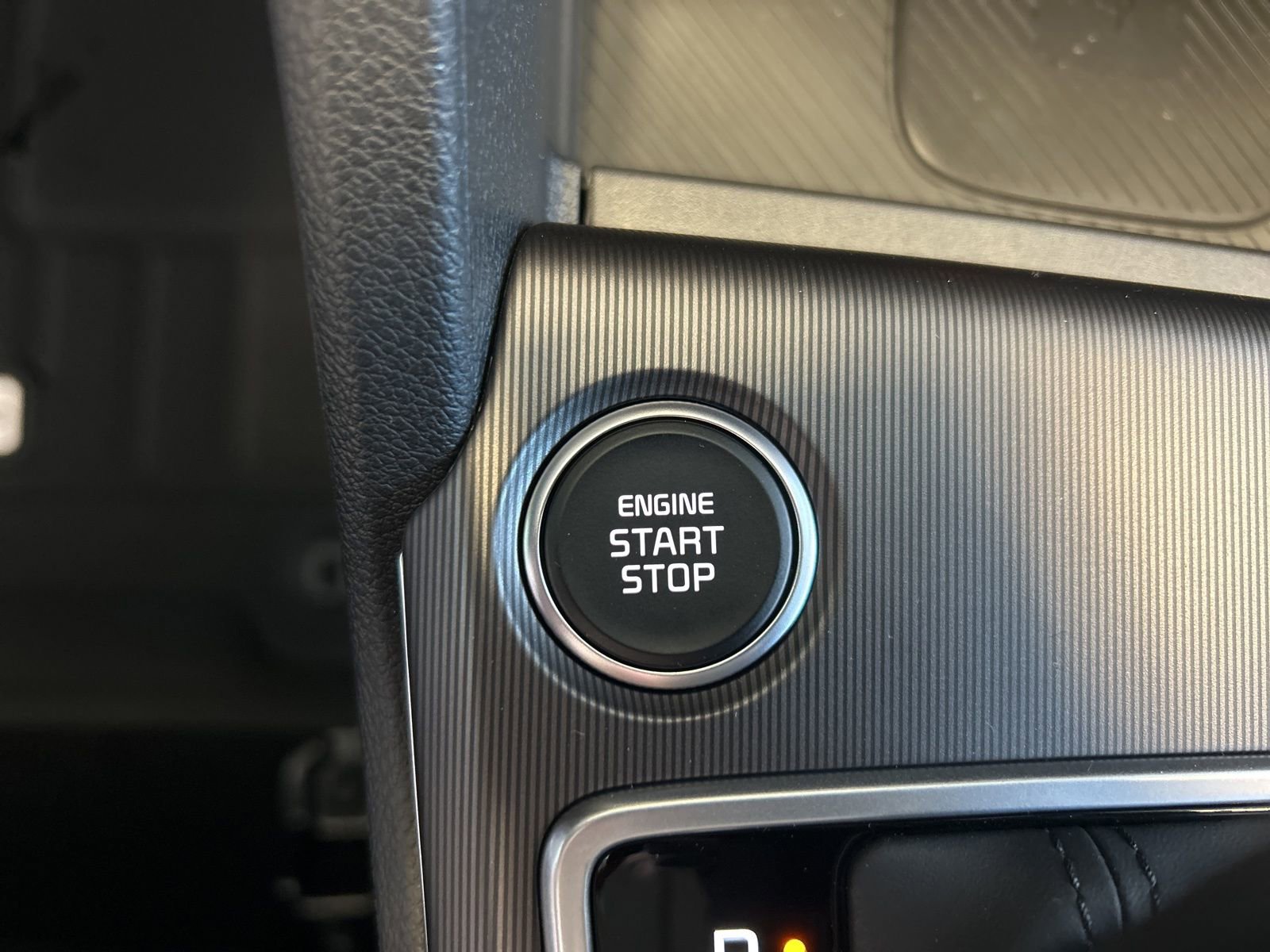 New 2026 Kia Sportage EX image 25